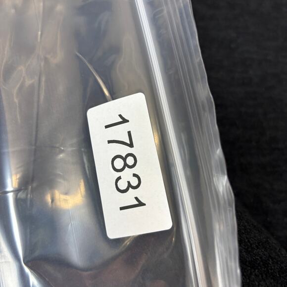 REB. in J. 220 V Neck Sweater Women's Small Minimalist Casual - Picture 9 of 9